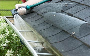 Manningford Abbots gutter cleaning costs